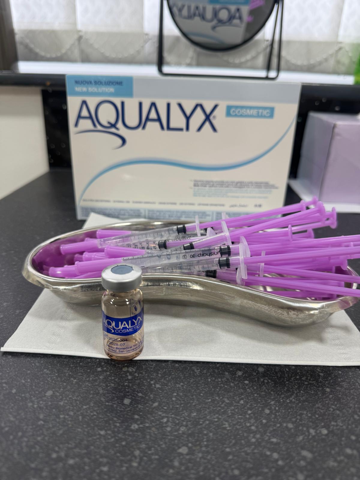 Aqualyx fat-dissolving treatment supplies prepared in the clinic.